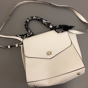 Steve Madden White Satchel (New without tags)